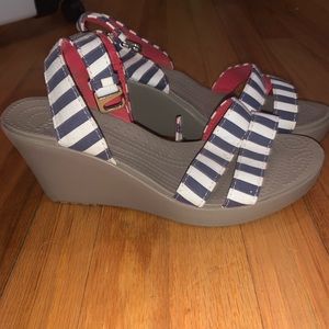 Crocs Wedges - Nautical